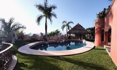 JIUTEPEC CLUB DE GOLF HDA. SAN GASPAR CASA EN VENTA CON VISTA PANORÁMICA