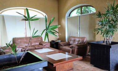 JIUTEPEC CLUB DE GOLF HDA. SAN GASPAR CASA EN VENTA CON VISTA PANORÁMICA