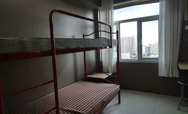 NEAR LA SALLE CONDO UNIT FOR RENT VISTA TAFT