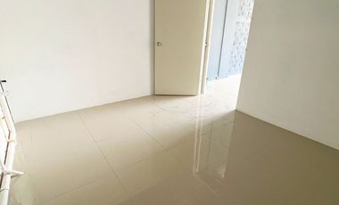 EXCELENTE LOCAL COMERCIAL EN RENTA EN PLAZA PASEO SENDAS EN CAPITAL NORTE  A 2KM DE AV. JUAN GIL PRECIADO Y A 950M DEL INSTITUTO TEPEYAC