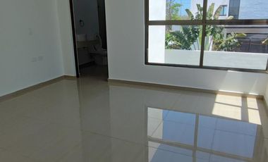 VENTA CASA NUEVA FRAC. SAN DIEGO CUTZ HACIENDA DE 4 RECAMARAS