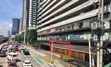 Commercial Space for Lease at Paragon Plaza