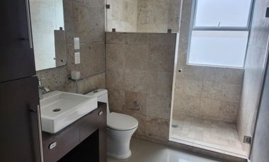 Rento casa Qeretaro Cumbres del Cimatario cerca de Centro Sur