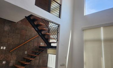 Rento casa Qeretaro Cumbres del Cimatario cerca de Centro Sur