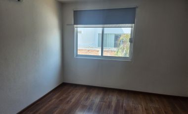Rento casa Qeretaro Cumbres del Cimatario cerca de Centro Sur