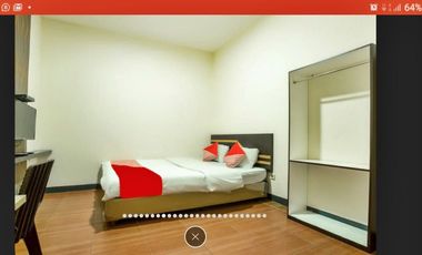 Hotel Penginapan OYO 50 Kamar Omset Bagus di Cideng, Jakarta Pusat