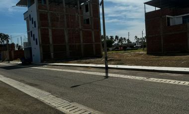 En Venta Terreno En Las Palmeras De Centenario-Jrivera