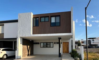 Casa en Venta en St. Angelo Residence Aguascalientes (CECY DS)