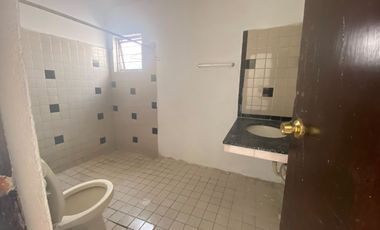 Casa en Renta para Negocio u Oficina en Av. Aztlan