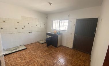 Casa en Renta para Negocio u Oficina en Av. Aztlan