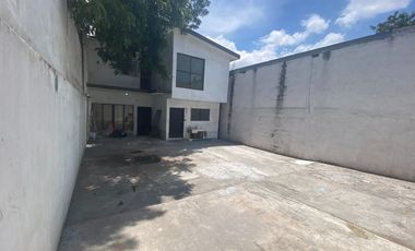 Casa en Renta para Negocio u Oficina en Av. Aztlan