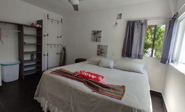AMUEBLADA CASA CON ALBERCA PRIVADA EN ALDEA HA