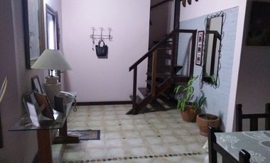 En venta: Duplex céntrico en Romang