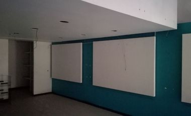LOCAL COMERCIAL PLAZA IZCALLI