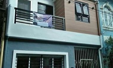 2-Storey 3-Bedroom Townhouse with 2-T&B and Balcony For Sale in Tandang Sora, Quezon City