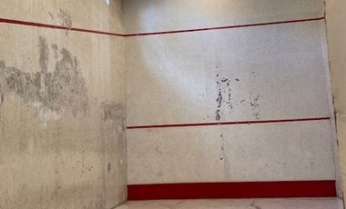 SE VENDE COMO TERRENO, MAGNIFICA PROPIEDAD EN VENTA IDEAL PARA INVERSIONISTAS.