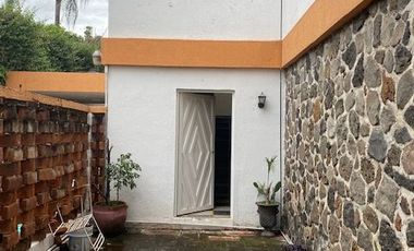 SE VENDE COMO TERRENO, MAGNIFICA PROPIEDAD EN VENTA IDEAL PARA INVERSIONISTAS.