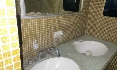 SE VENDE COMO TERRENO, MAGNIFICA PROPIEDAD EN VENTA IDEAL PARA INVERSIONISTAS.
