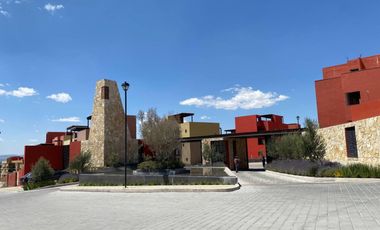 Departamento con jardín, y jacuzzi privado, roof garden, venta, la Lejona, San Miguel de Allende