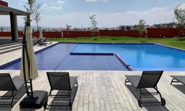 Departamento con jardín, y jacuzzi privado, roof garden, venta, la Lejona, San Miguel de Allende
