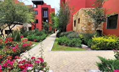 Departamento con jardín, y jacuzzi privado, roof garden, venta, la Lejona, San Miguel de Allende