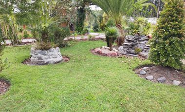 HOSTERIA en venta, 10.000m2 de terreno y 968m2 construidos, piscina, 20 parqueos