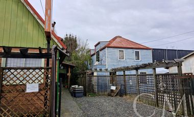 Propiedad comercial en sector Isla Teja