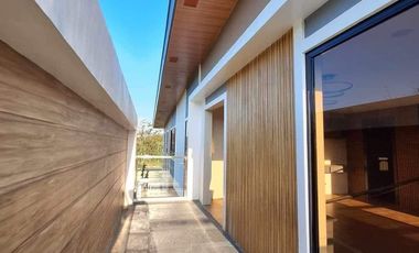 6BR Brandnew House Ciudad Verde, Ma-a Near Schools and Downtown