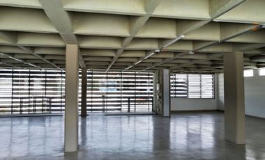 PR12293 Oficina en arriendo en el sector Itagui