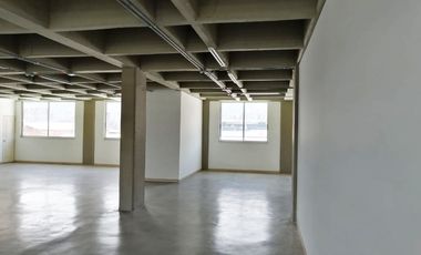 PR12293 Oficina en arriendo en el sector Itagui