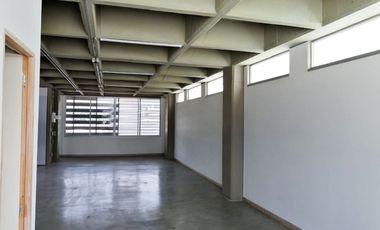 PR12293 Oficina en arriendo en el sector Itagui