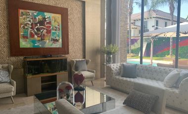 Isla Mocoli, Alquilo Linda Casa Amoblada con Piscina