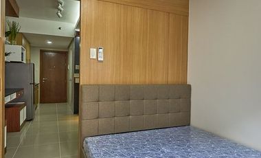 SHELL02XXC: For Rent Fully Furnished 1BR with Balcony in Shell Residences Pasay