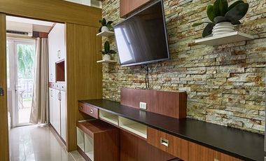 SHELL02XXC: For Rent Fully Furnished 1BR with Balcony in Shell Residences Pasay