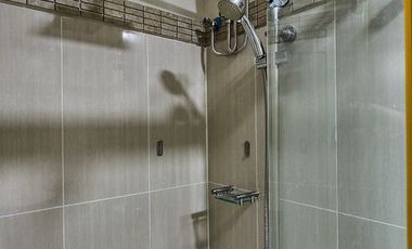 SHELL02XXC: For Rent Fully Furnished 1BR with Balcony in Shell Residences Pasay