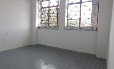 ARRIENDO CASA COMERCIAL BARRIO CENTRO