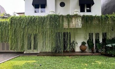 RUMAH BAGUS di Jl TIRTAYASA, MELAWAI, KEBAYORAN BARU, JAKSEL