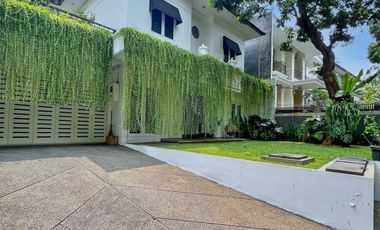 RUMAH BAGUS di Jl TIRTAYASA, MELAWAI, KEBAYORAN BARU, JAKSEL