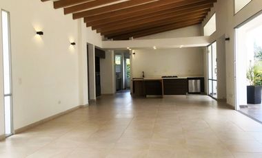 PR19628 Casa en arriendo en el sector Alto del Escobero