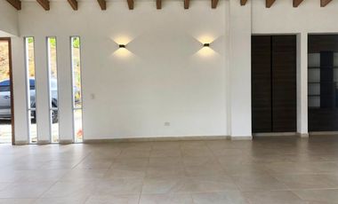 PR19628 Casa en arriendo en el sector Alto del Escobero