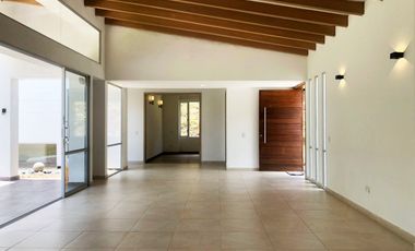 PR19628 Casa en arriendo en el sector Alto del Escobero