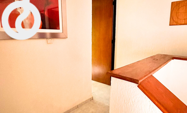 VENTA DE CASA EN ESQUINA CON 5 HABITACIONES