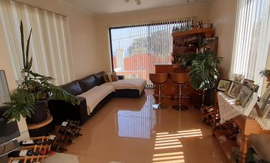 Vendo hermosa Casa Jardines del Sur