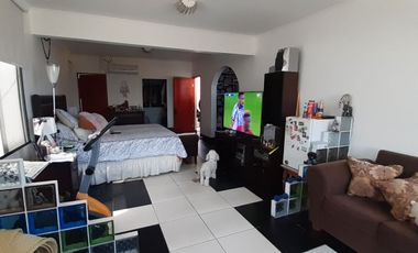 Vendo hermosa Casa Jardines del Sur
