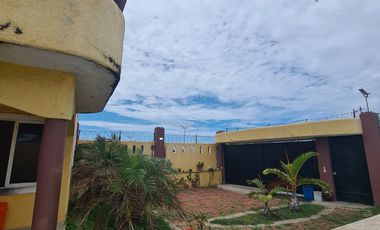 EN VENTA CASA EN ACAPULCO PIE DE LA CUESTA BARRA DE COYUCA CERCA DE LA PLAYA