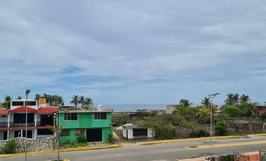 EN VENTA CASA EN ACAPULCO PIE DE LA CUESTA BARRA DE COYUCA CERCA DE LA PLAYA