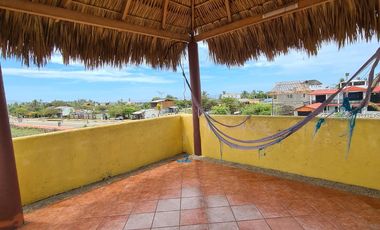 EN VENTA CASA EN ACAPULCO PIE DE LA CUESTA BARRA DE COYUCA CERCA DE LA PLAYA