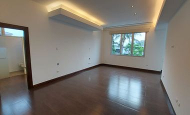 Via La Costa, Renta de Hermosa Casa 4 Dorm. con Piscina Con o sin Muebles