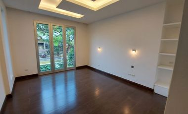 Via La Costa, Renta de Hermosa Casa 4 Dorm. con Piscina Con o sin Muebles
