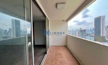 Large 3 Bedrooms Condo For Sale - DS Tower 1 - BTS Phrom Phong